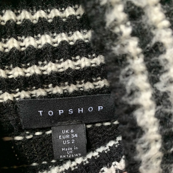 Mock turtleneck sweater - Picture 2 of 4